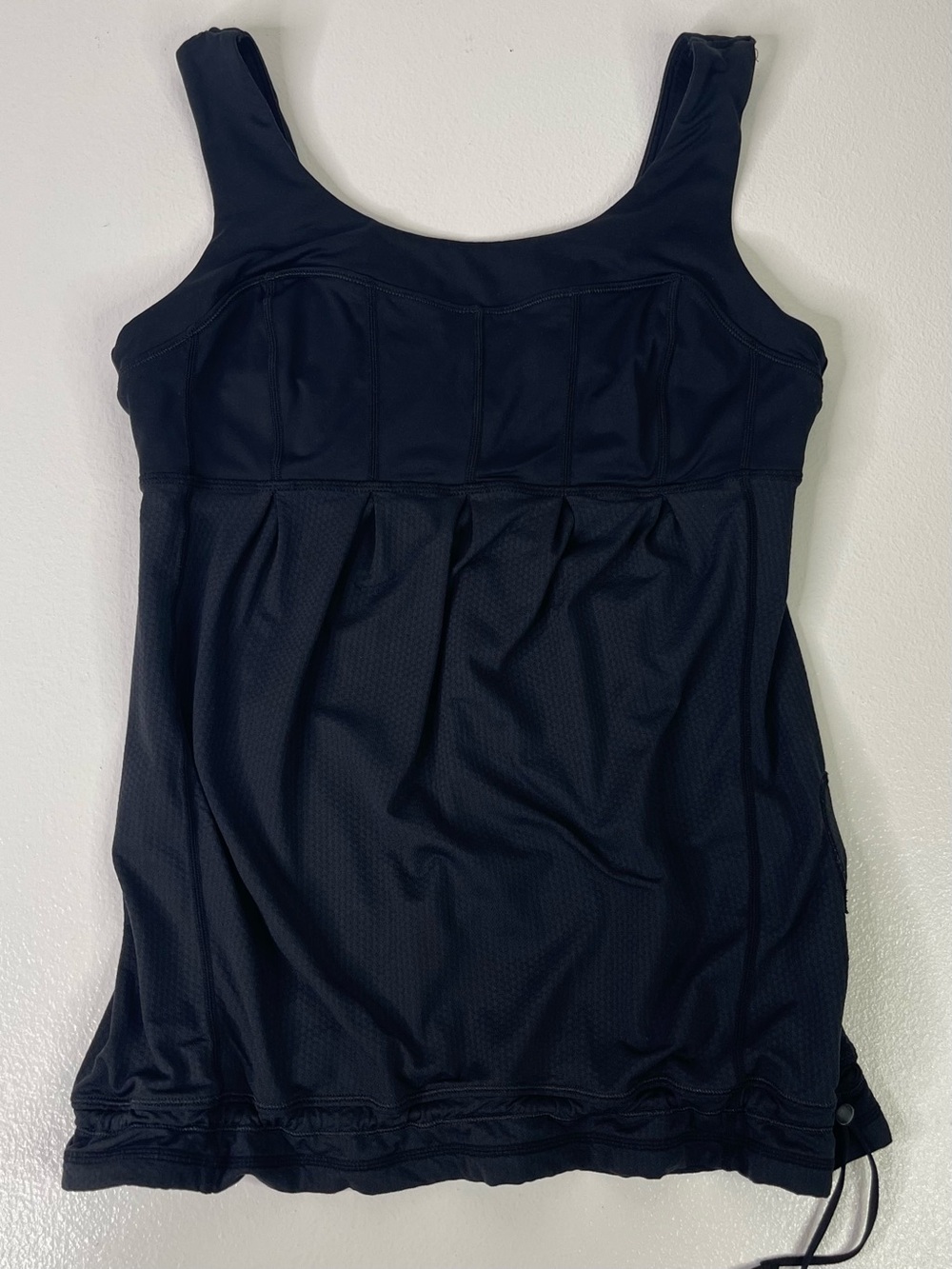 Lululemon Black Cinch Drawstring Hem Tank Top Side Cargo Pocket Size 4 / XS